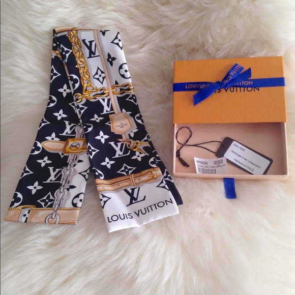 Louis Vuitton Accessories - Authentic Louis Vuitton Confidential Bandeau